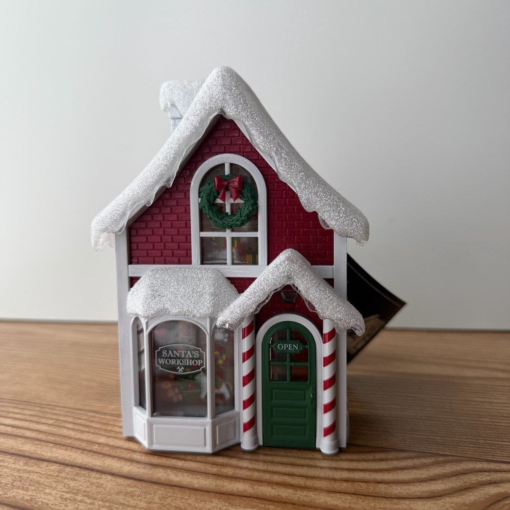 Bath & Body Works Santa’s Workshop Wallflower Plug In With Projector Night Light